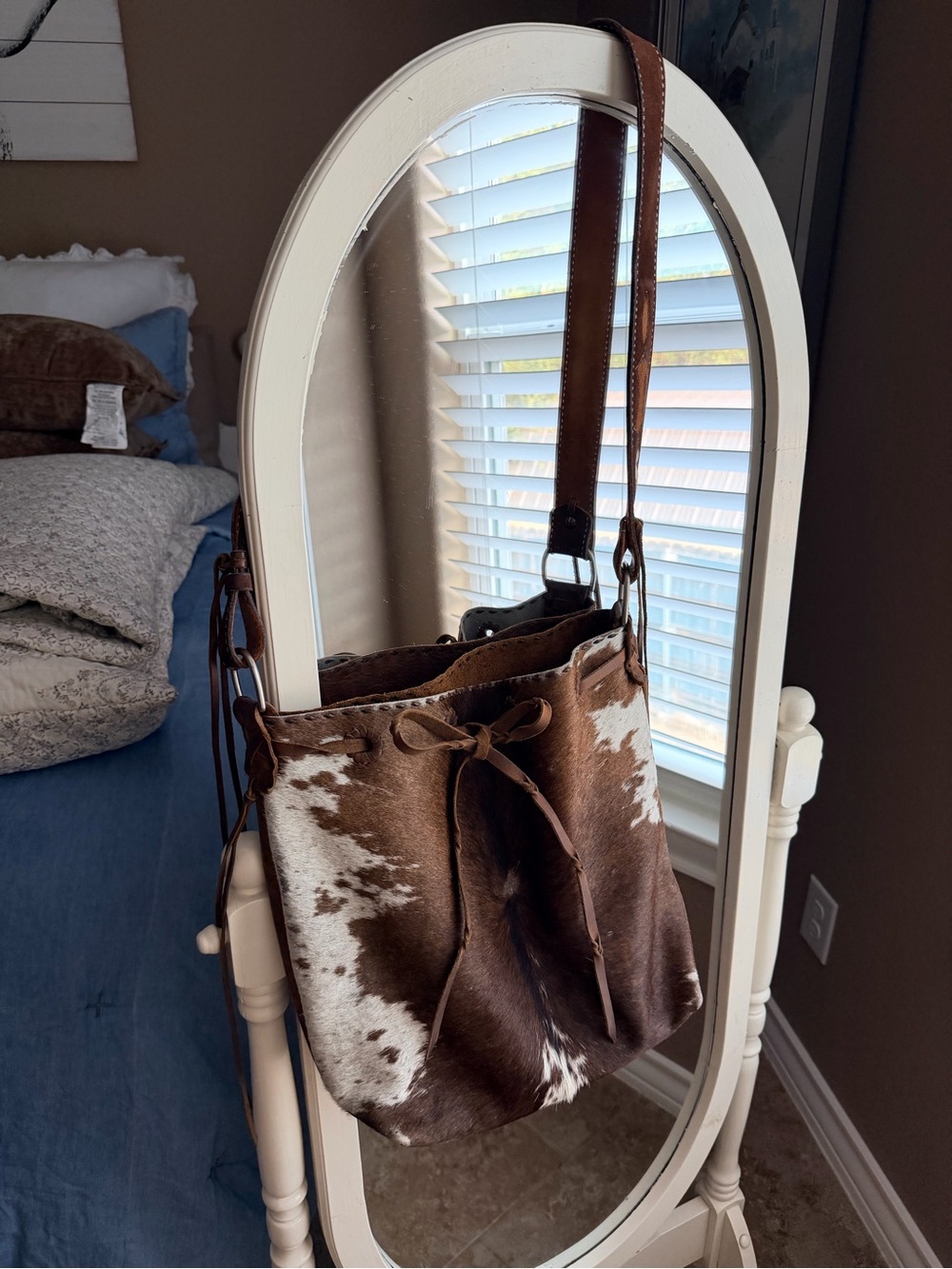 Gypsy Belt Co - Cowhide and Leather Nikki Purse